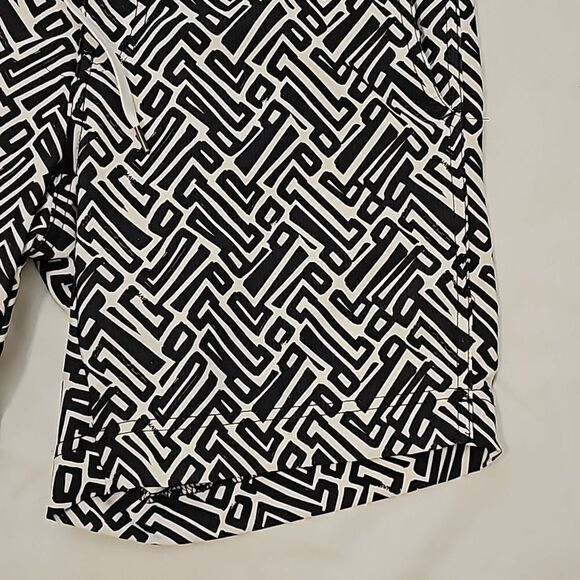 - Onia Men's Calder 7.5 inch Print Swim Trunk SZ. 32 - Picture 3 of 13